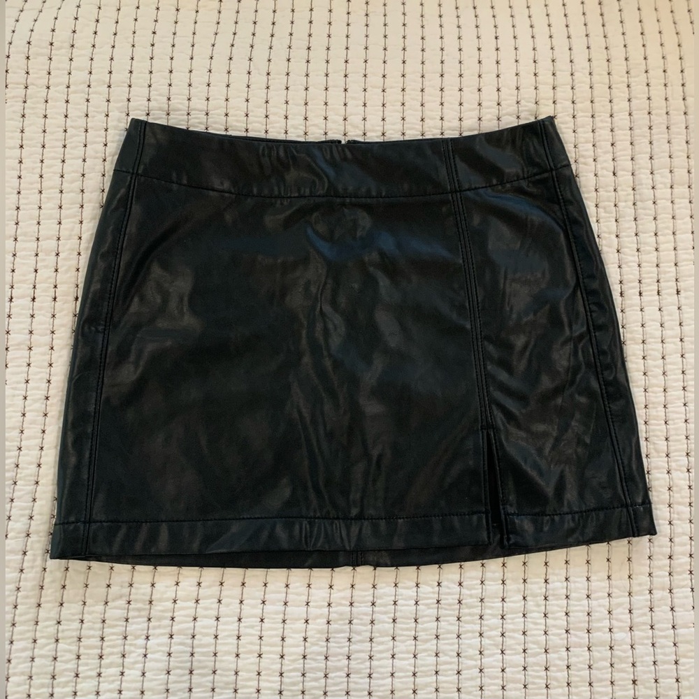 American Eagle Black Mini Skirt